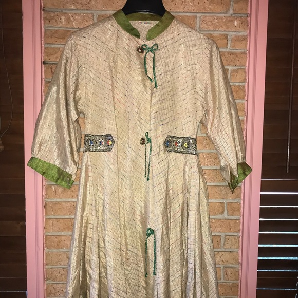 ROOPAM Original Middle Eastern Outfit - Picture 1 of 11